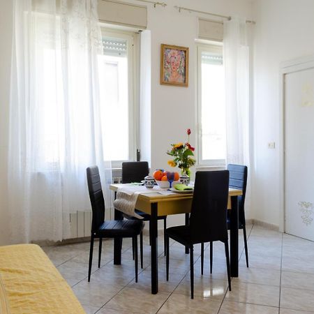 Maison Deco Apartman Pescara Kültér fotó