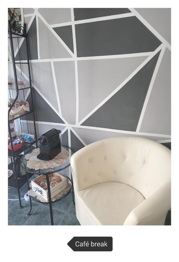 Maison Deco Apartman Pescara Kültér fotó